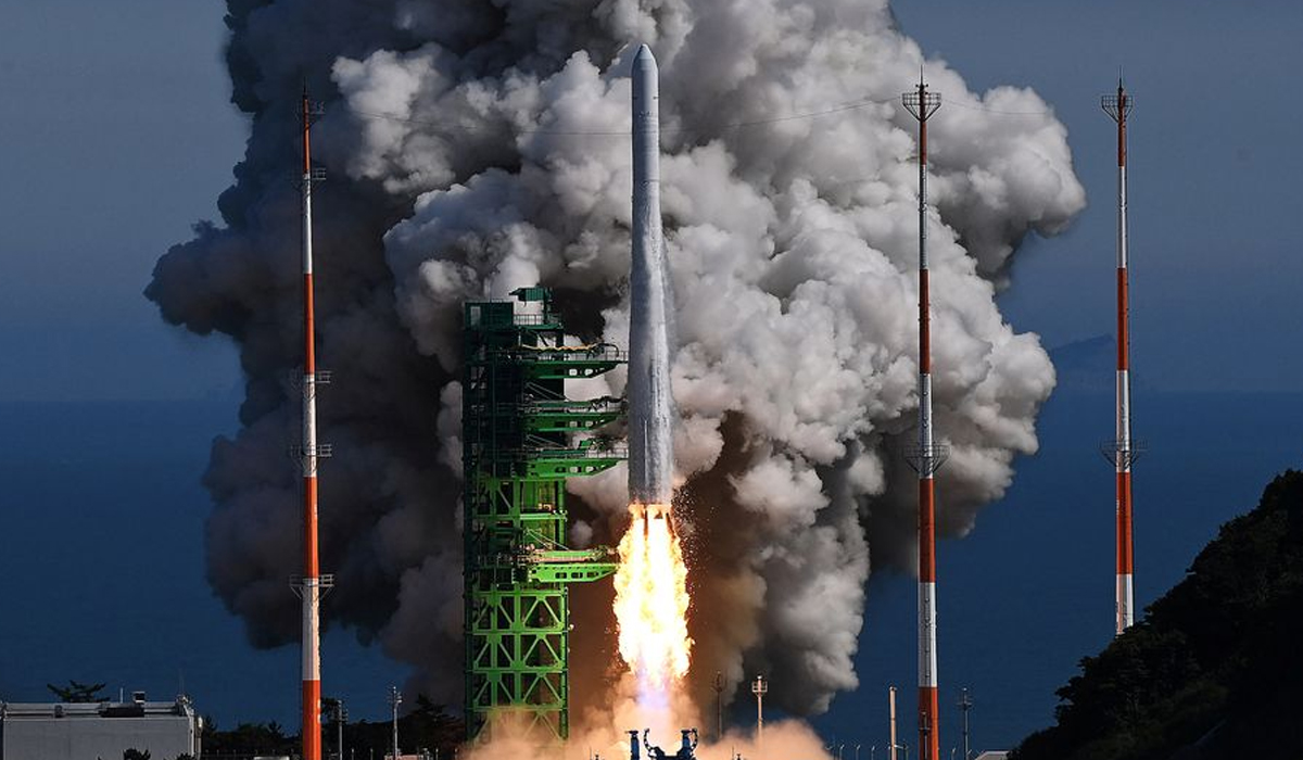South Korea's second space rocket launch successfully puts satellites in orbit